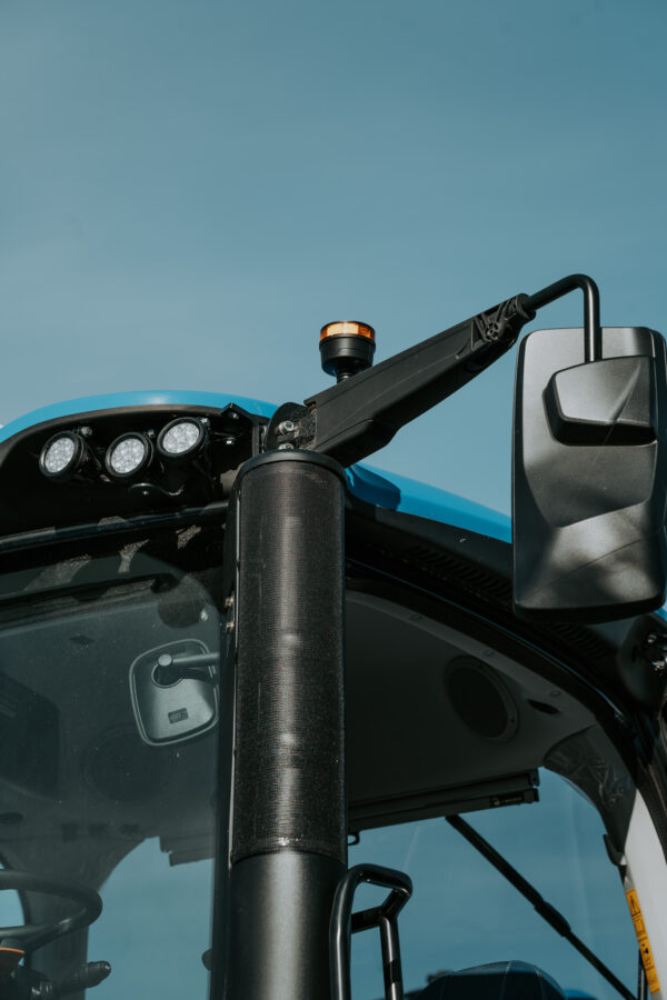 Pole Mounted LED Beacon
