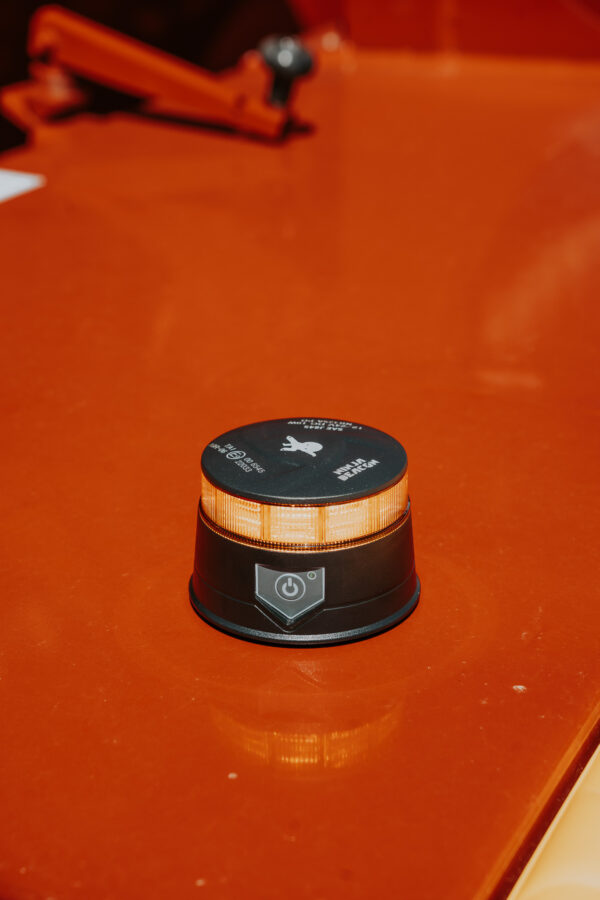 Portable Magnetic LED Beacon