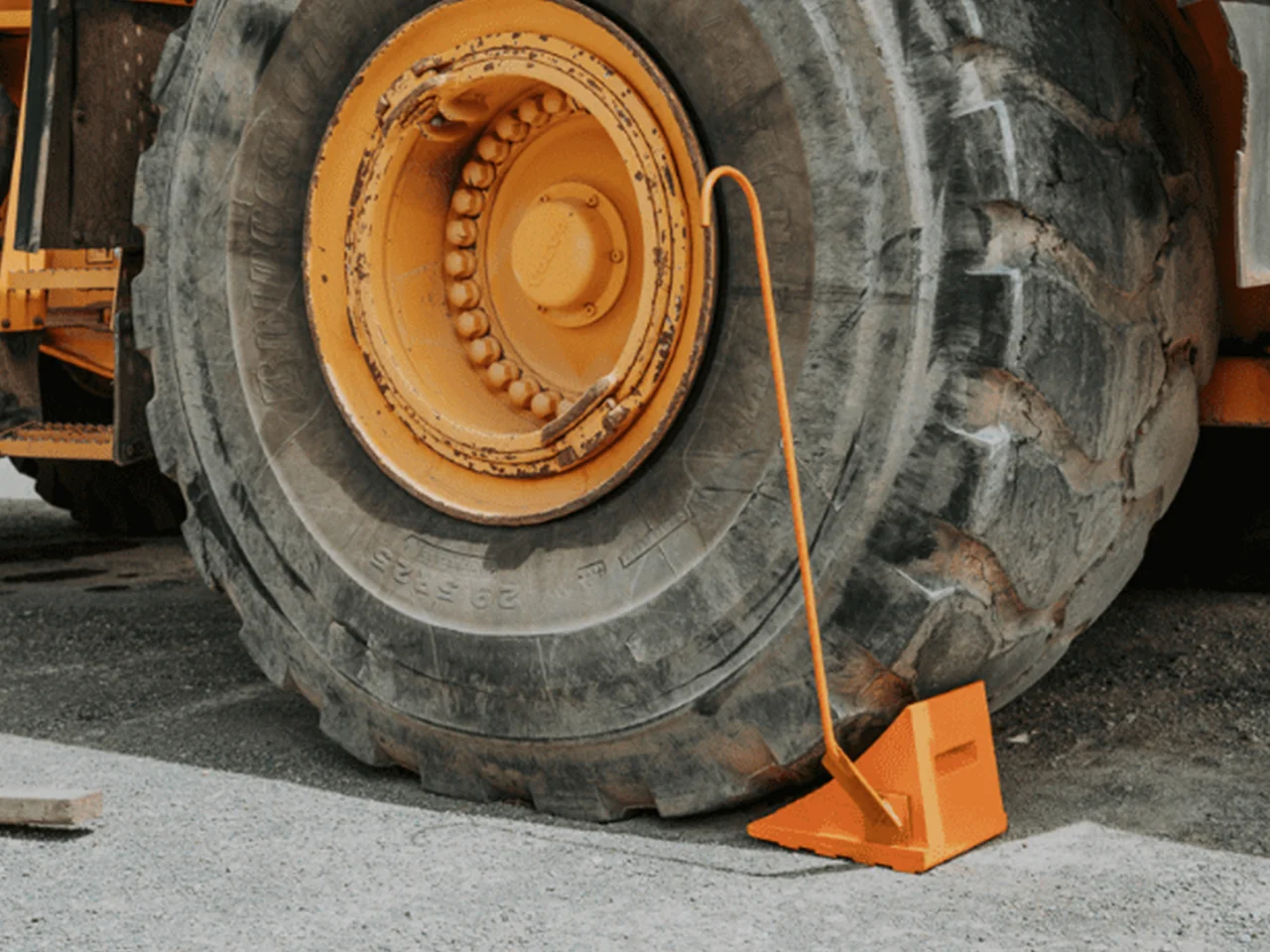 Oversize Load Ahead Motorised Pilot Vehicle Sign